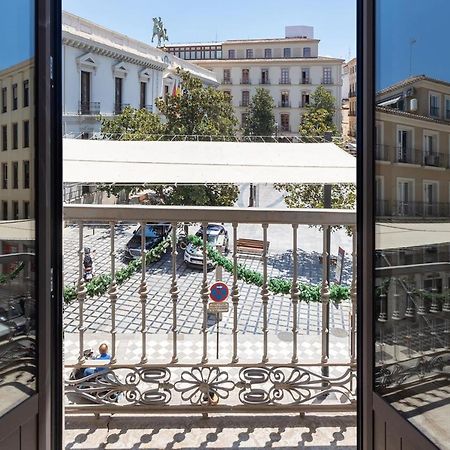 Elegant Town Hall Apartment With Views Granada Exterior foto